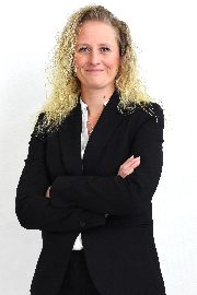 Frau Sarah Herrmann